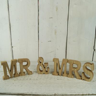 Wooden MR & MRS Letter Set detail page