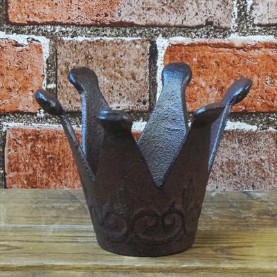 Iron Crown Candle Holder detail page
