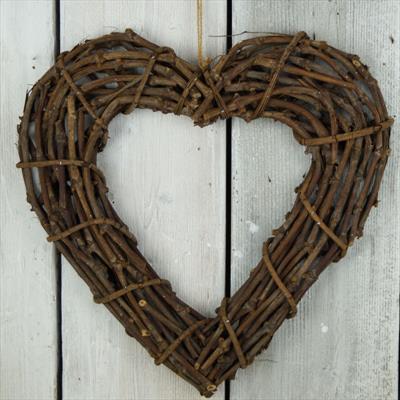 Natural Rattan Heart Wreath detail page