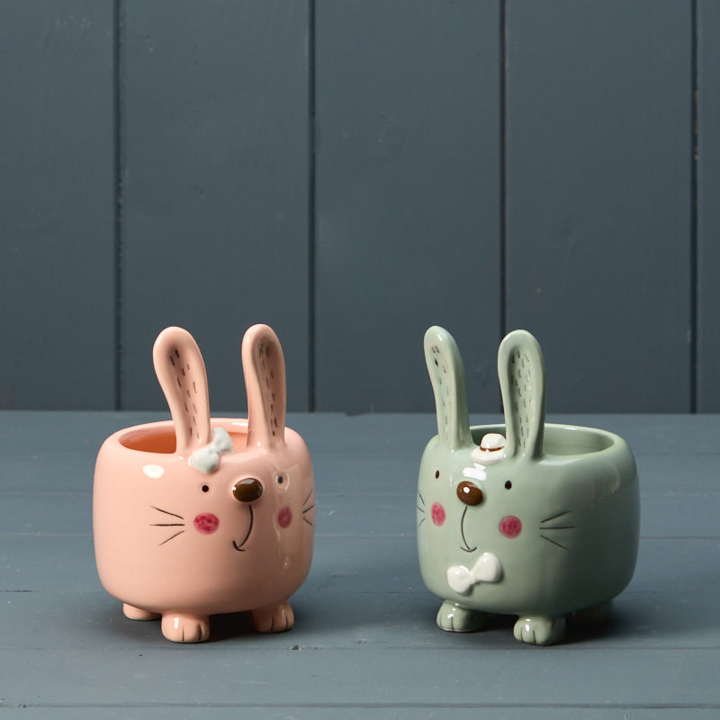 Mixed Colour Rabbit Pot (12cm) detail page