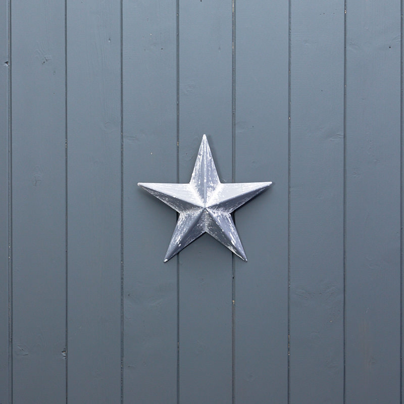 Grey Barn Star