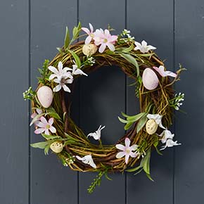 Egg Wreath with Floral Detail (30cm) detail page