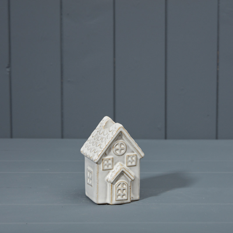 Ceramic House Candle Holder (10.5cm) detail page