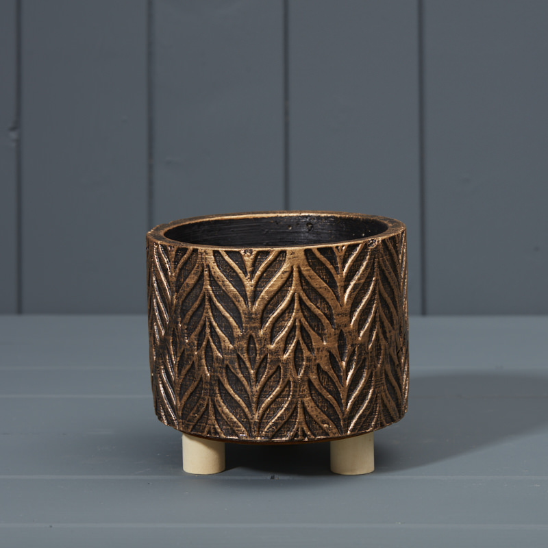 12.5cm black and Gold Pot with Feet