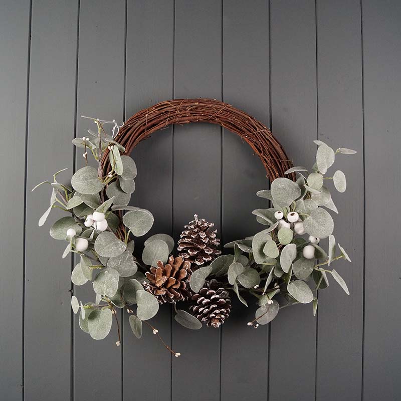 51cm White Berry Wreath